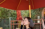 泫雅、Jennie对春天的期待，都在这些花俏毛衣上了！